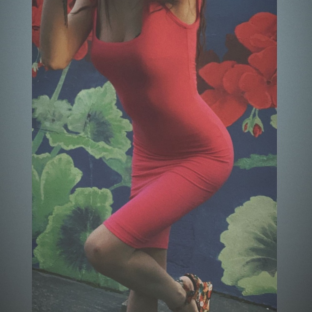 Evening or Daytime Pink Body-con dress
